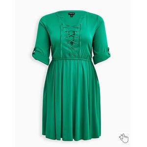 BNWT Torrid Lace Up Stretch Challis Dress- Green- Size 0